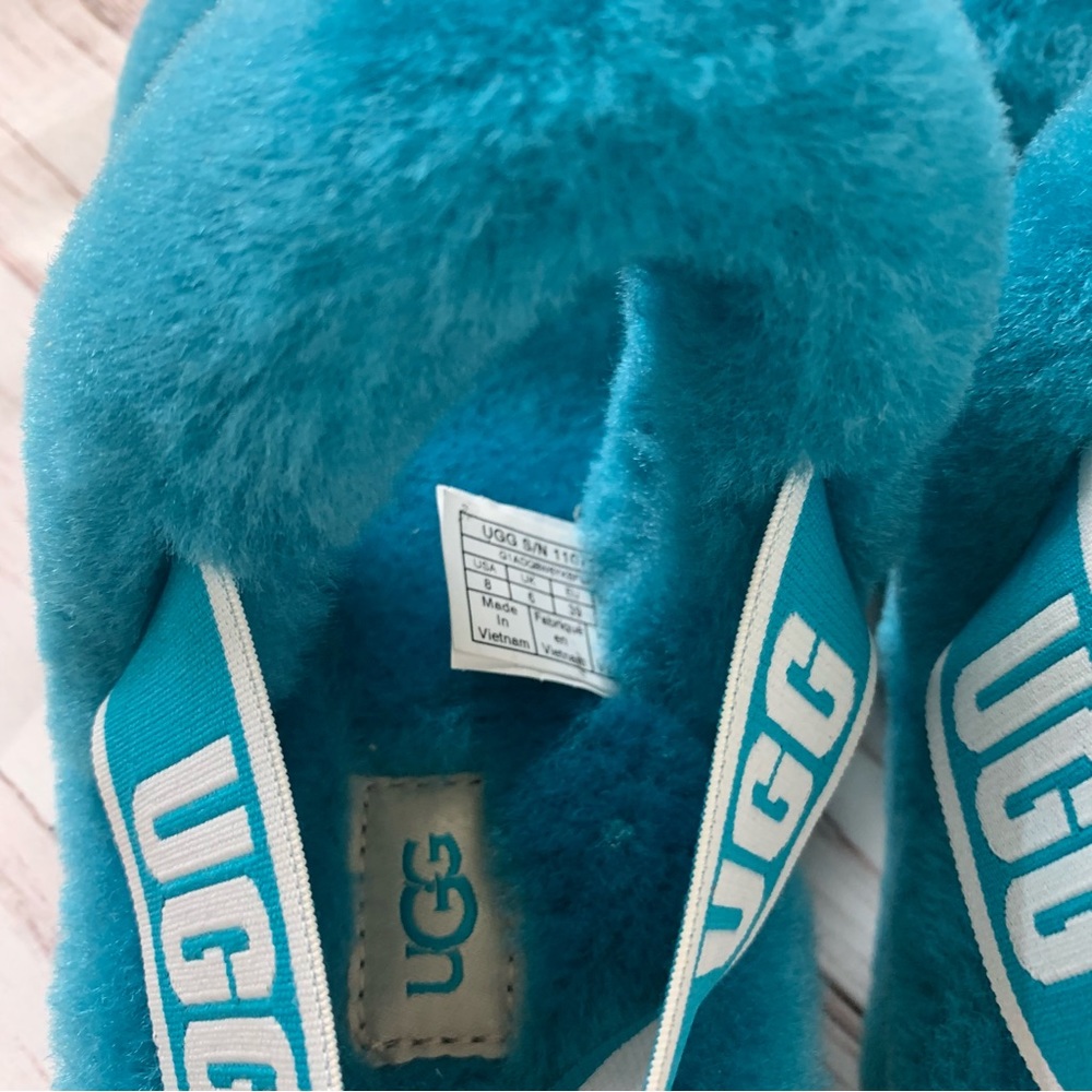 UGG Oh Yeah Slide Sandal - Picture 9 of 15